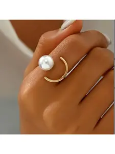 European and American Geometric Openwork Simulated Pearl Ring Fashion Versatile Cool Style Cross-border New Arrival Popular Tail Ring for Women Fashion Rings Imitation Pearl Ring Pearl Embellished Statement Rings Unique Rings