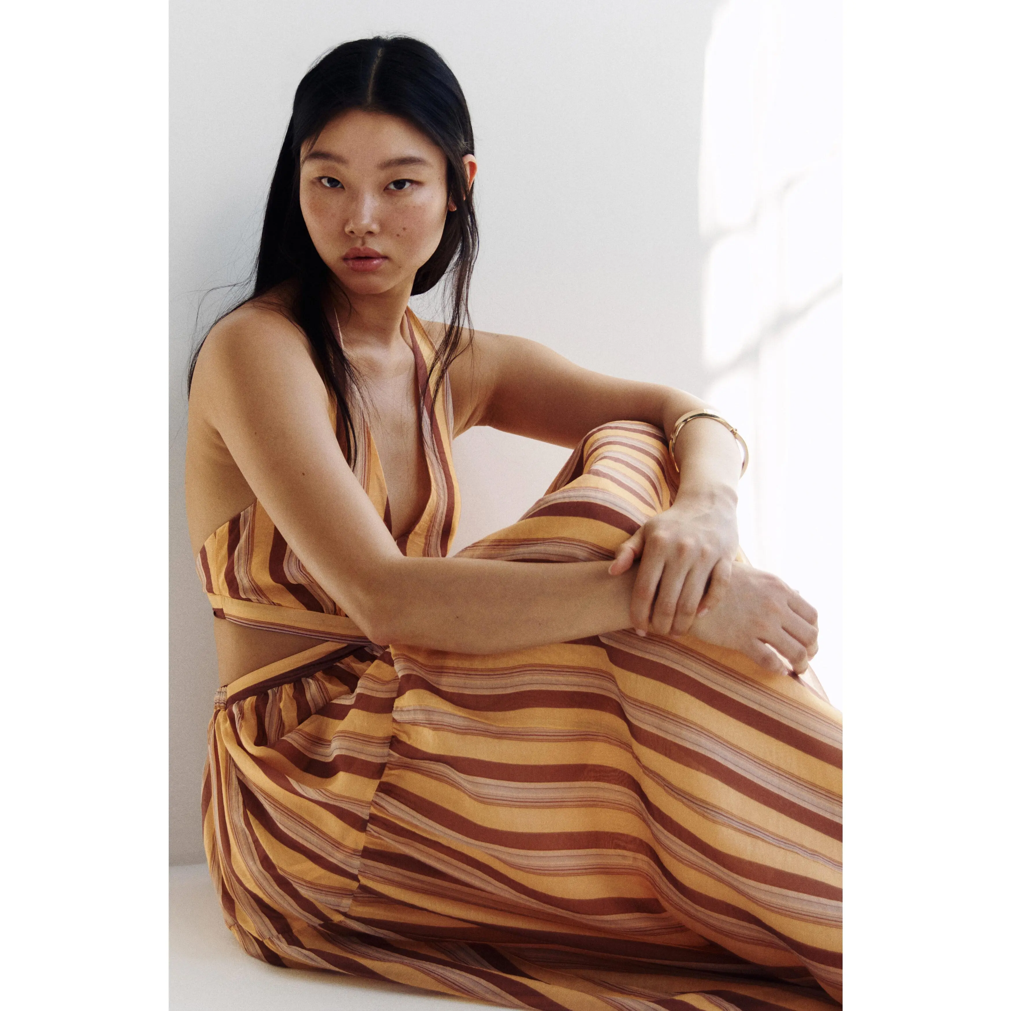 H&M Cut-out halterneck dress