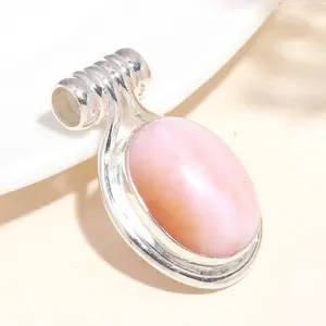 925 Sterling Silver Pink Conch Shell Pendant