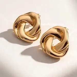 Luna knot studs