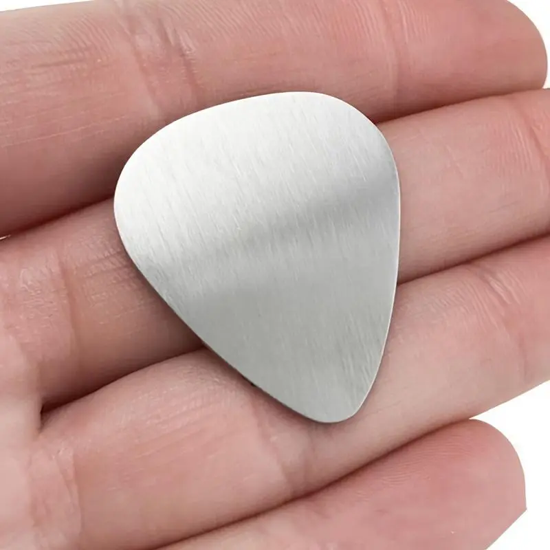 Stainless Steel Guitar Pick, Electric Thumb Guitar Metal Pick for Smooth Playing, Music Accessories for Guitar & Bass, Guitar Equipment