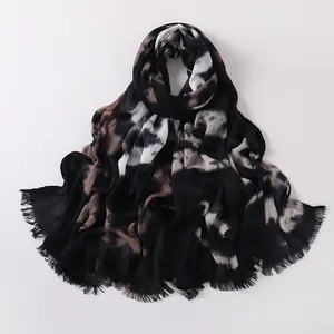 2026 New Arrival Muslim Women Fashion Cotton Rayon Soft Crinkle Gradient Hijab Shawl