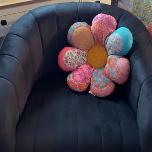 KORSER 360° Swivel Accent Chair  with Wide Upholstered Velvet Fabric, for Living Room, Lounge, Bedroom