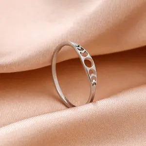 Skyrim Moon Phase Ring Stainless Steel Crescent Moon Women Rings 2025 Witch Amulet Jewelry Gift for Lover Friends