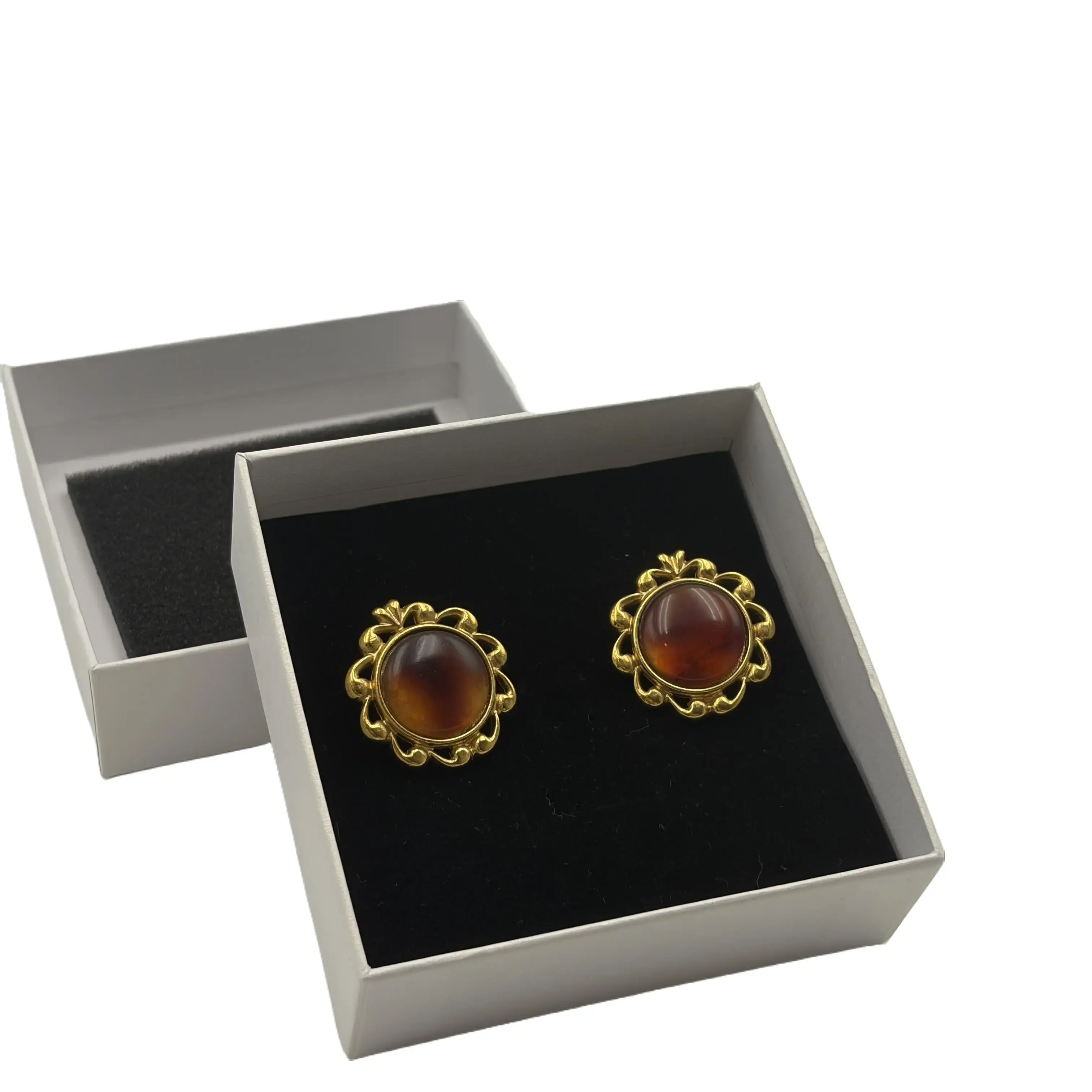 Pre-owned H1 pre owend Saint Laurent inlaid medieval ear clip H20872