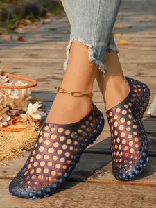 2026 Summer Minimalist Plain Holey Shoes, Slip-On Anti-Slip Breathable Beach Sandals, Multi-Functional Outdoor Footwear, Water Footwear