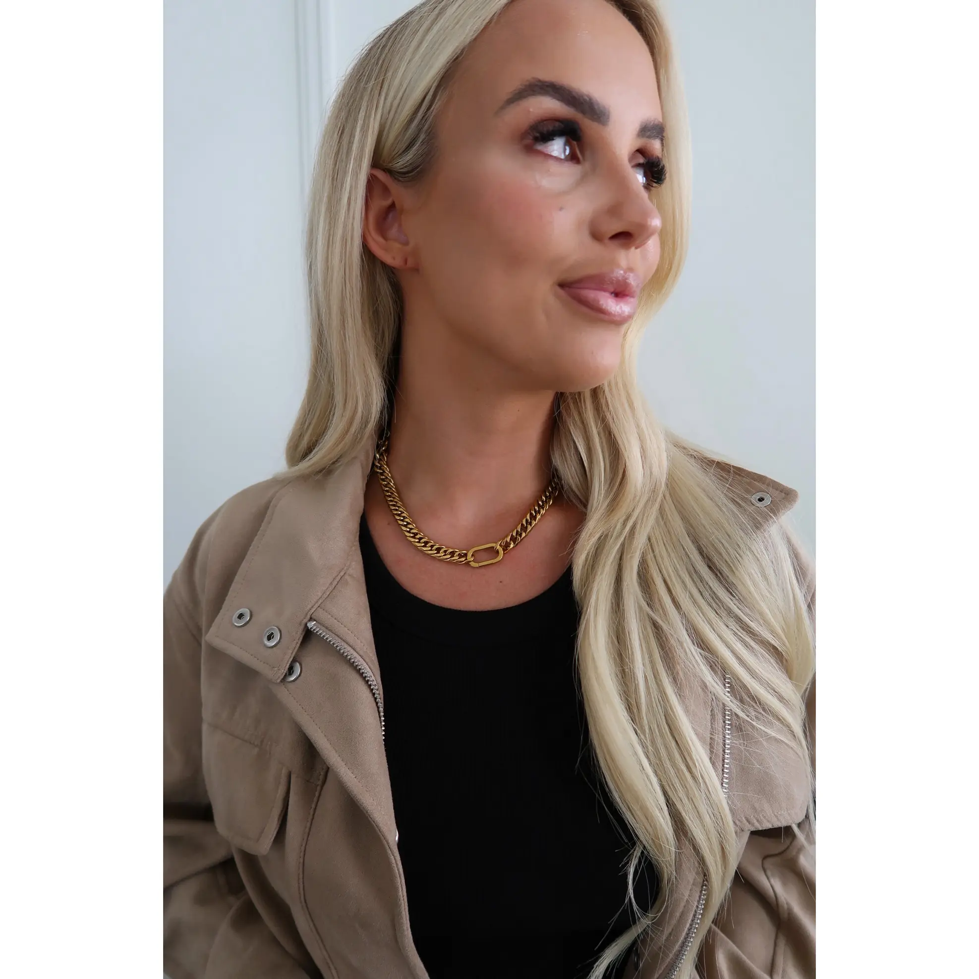 KAYLA NECKLACE