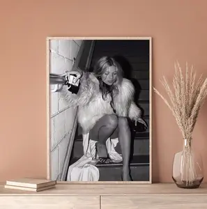 Kate Moss Fashion Photo Print, Iconic Model Wall Art, Trendy Giftable Decor, Stylish Fashion Photography Poster