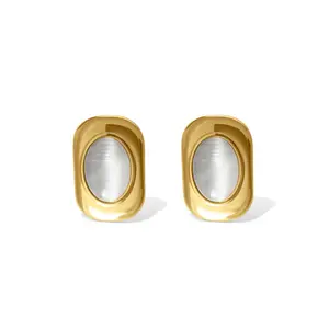 VANILLA EARRINGS