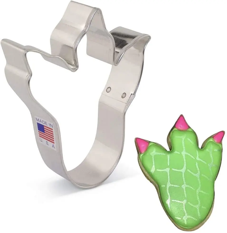 Dinosaur Footprint Cookie Cutter  3 7/8" x 3"