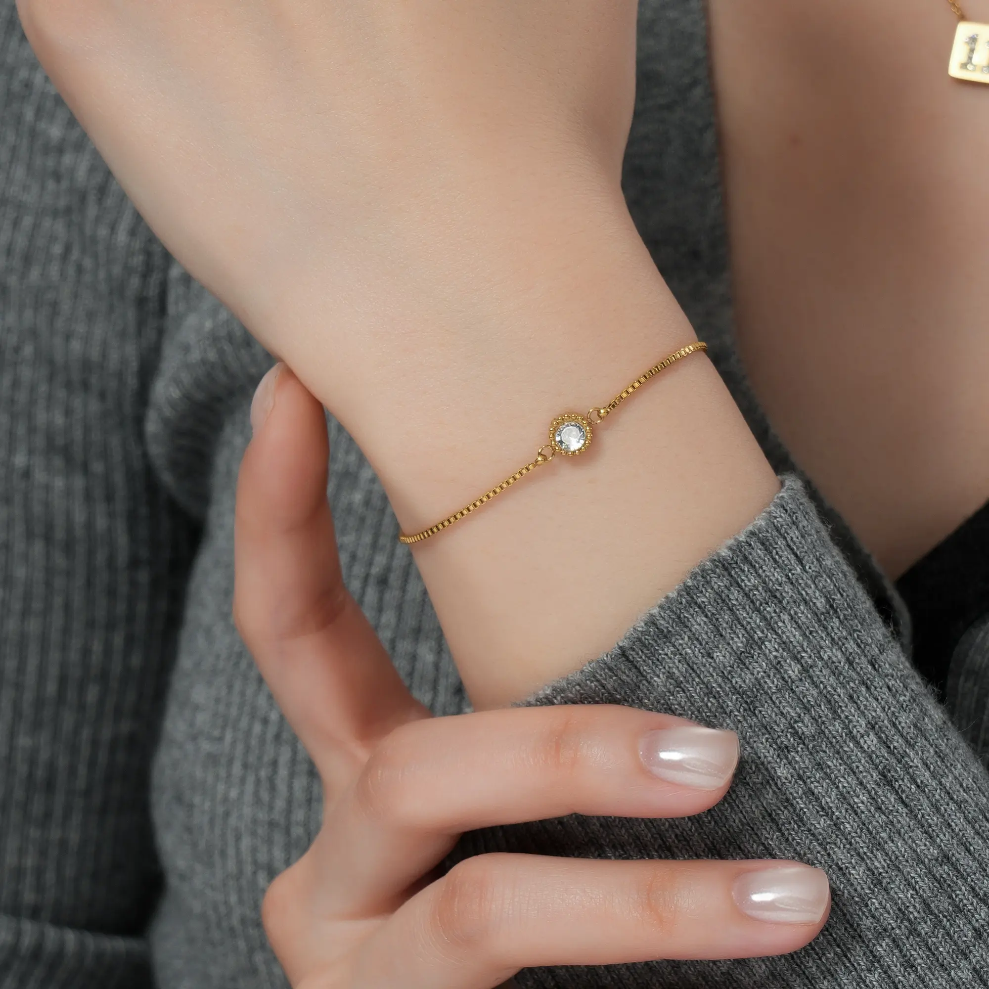 Oufer Stainless Steel Waterproof Adjustable CZ 18K Gold Plated Bracelet For Women
