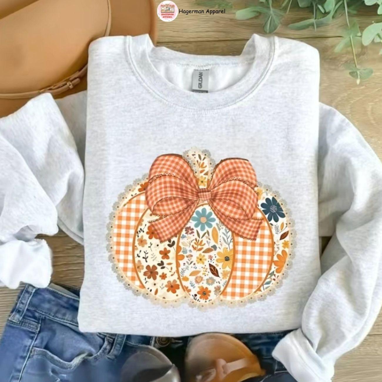 Farm Fresh Pumpkin Hand Picked Daily Sweatshirt, Pumpkin Season Crewneck, Fall Autumn Pullover, Halloween Gift For Men And Women, Full Size.