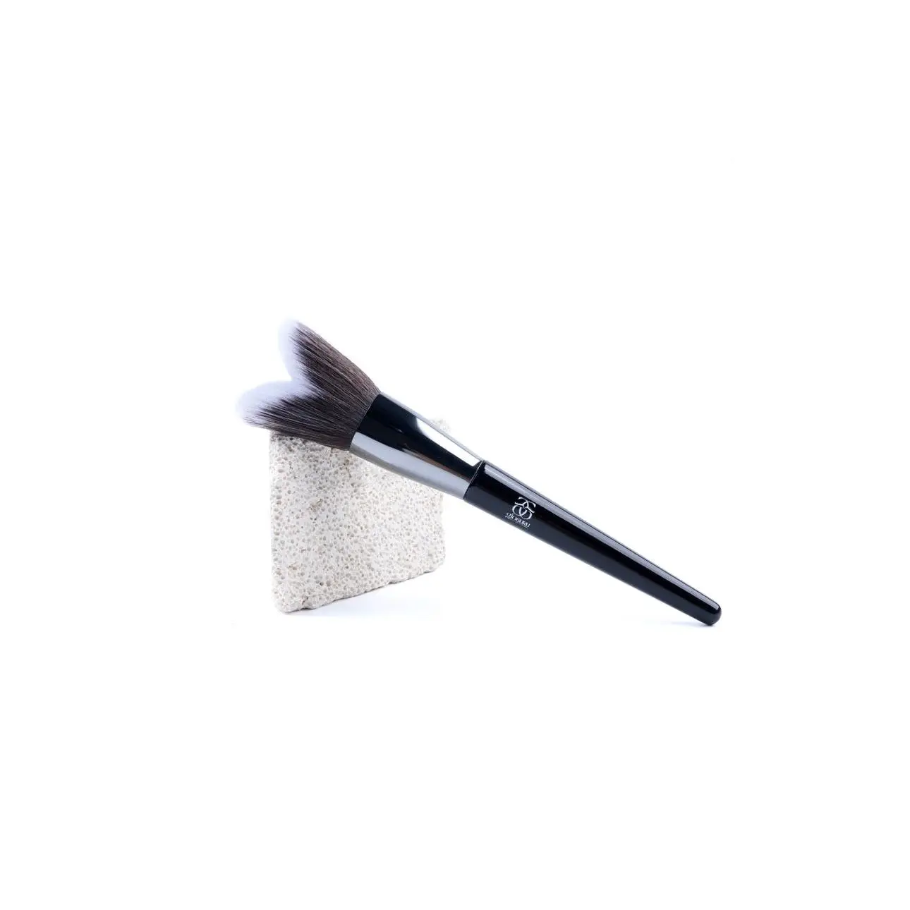 Eyelash Cleansing Brush