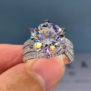Trendy Silver Color Claws Design Big Crystal Wedding Rings for Women Cubic Zirconia Charms Bridal Engagement Ring Jewelry Gift
