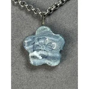 Marble Flower Necklace