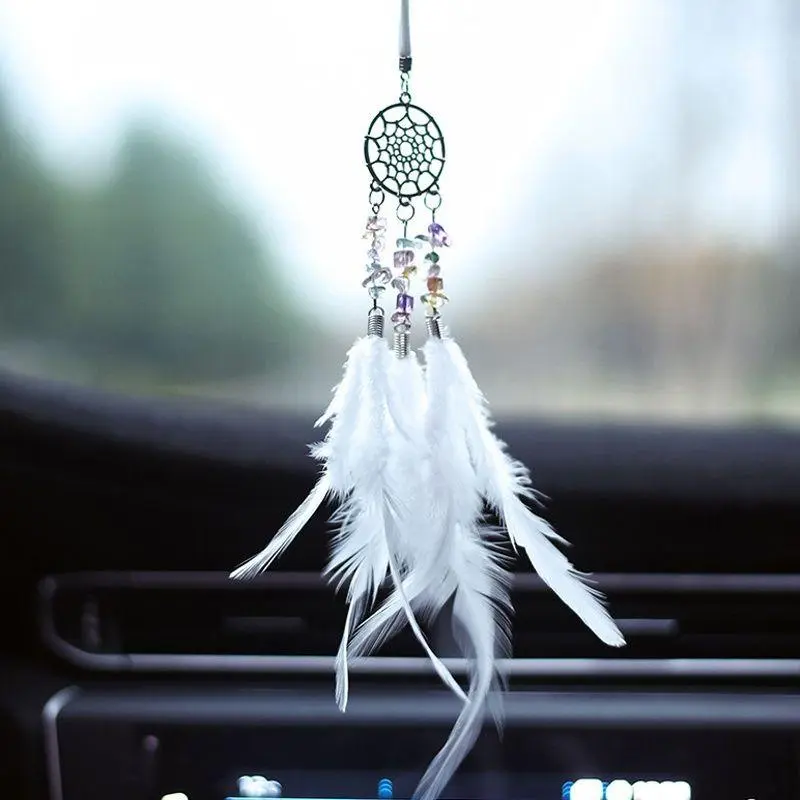 Random Color Car Feather Dream Catcher Decorative Ornament, Retro Gravel Feather Dream Catcher, Ladies Car Decoration Dream Catcher Pendant, Car Interior Decoration, Car Interior Accessories, Car Interior Ornaments