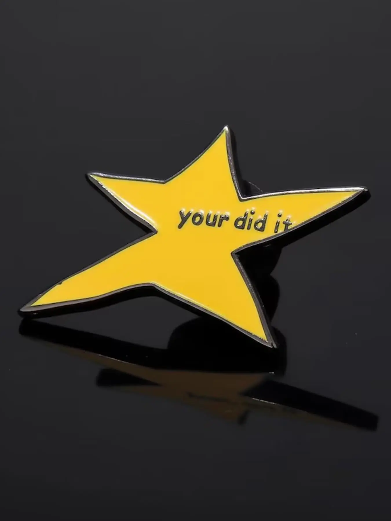 1PC Fun Yellow Star Lapel Brooch, Lapel Pin, "You Did It" Enamel Badge, A Gift for Classmates and Friends, Suitable for Introverts and Extroverts As a Gift, Can Be Used as Backpack Decoration, Wallet Accessories, Fashion Gifts, Charm