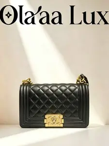 Pre-owned CHANEL Boy Medium Black Lambskin Quilted Flap Crossbody