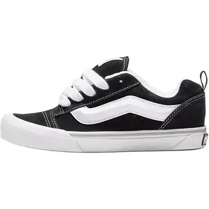 Vans Knu Skool Suede VN000D2TMCG Low-Top Trainer - Comfortable Versatile Durable Suede Finish for Everyday Wear - Training