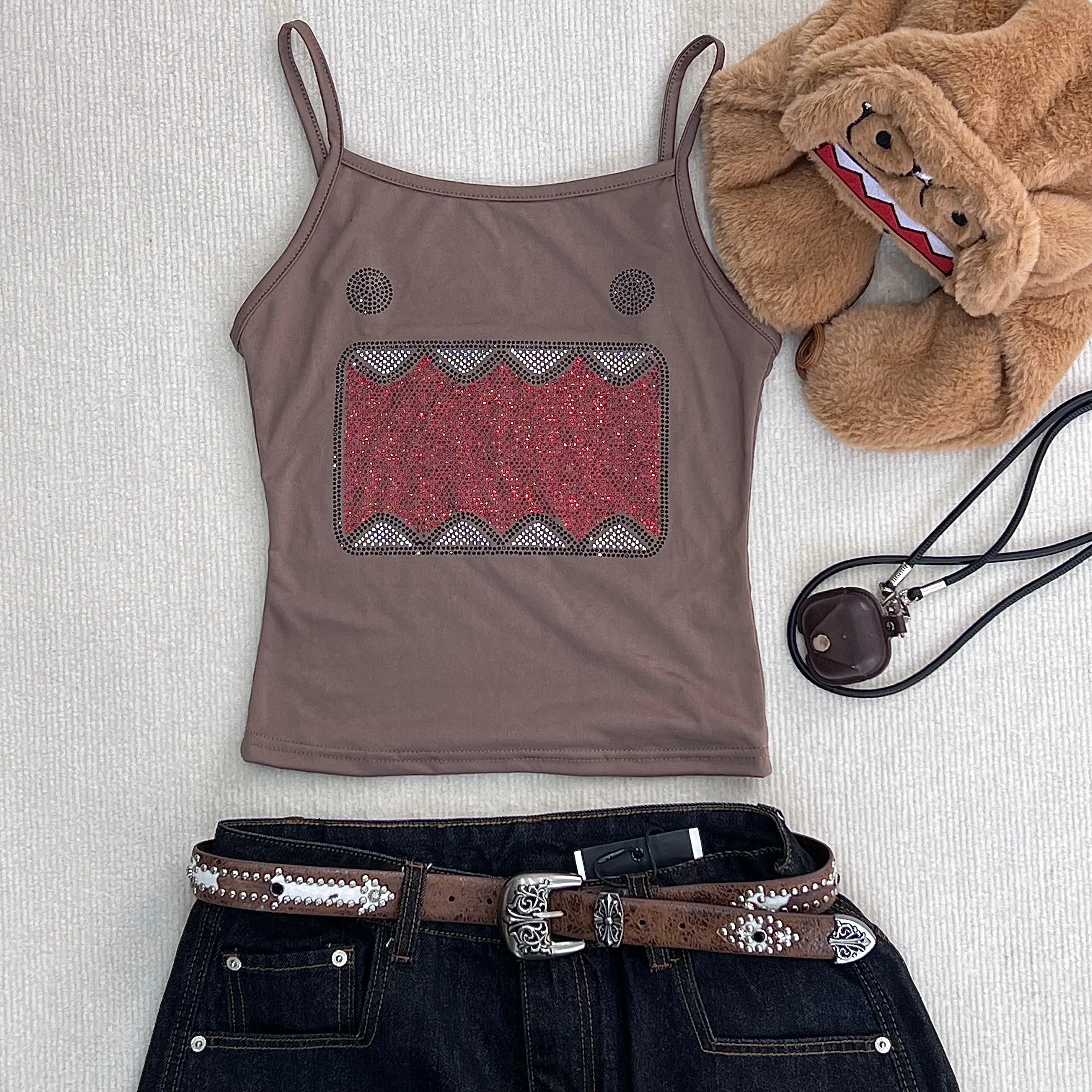 Inkhausstore-Inkvaultarchive Y2K Sparkly Rhinestone Monster‑Face Cami Top Brown Slim Fit Retro Grunge Sleeveless Tank Top