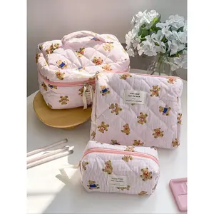 Design Quilted Cosmetic Bag, Versatile Travel & Daily Use, Large Capacity Makeup Organizer Pouch, Stylish Women's Accessory, Makeup Bags
