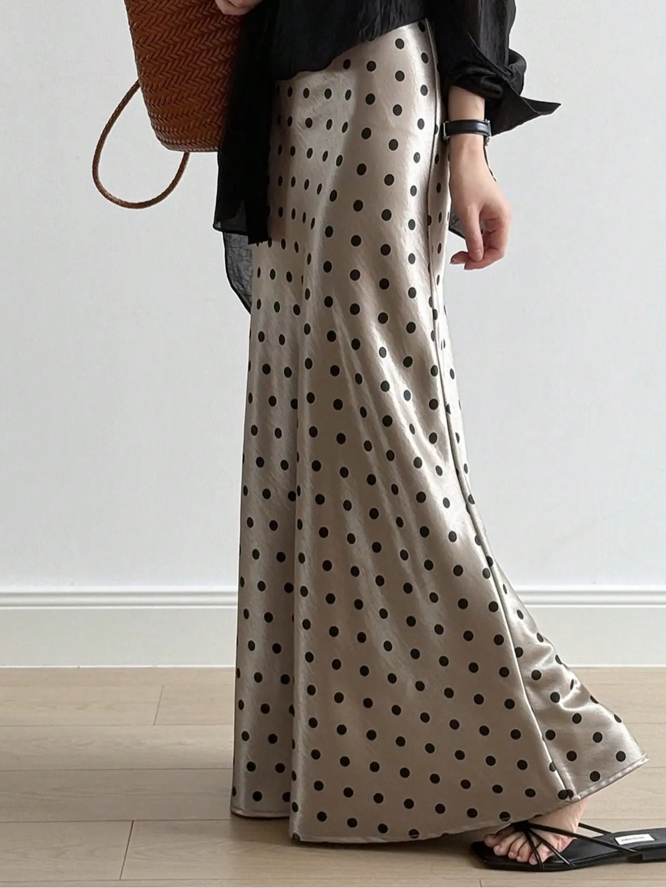 Women Khaki Satin Polka Dot Maxi Skirt, High Waist Skirts, High Waist Silky Flowy Fabric Vintage Chic Casual Skirt Soft Shiny Finish Outfit Perfect for Office Date or Party