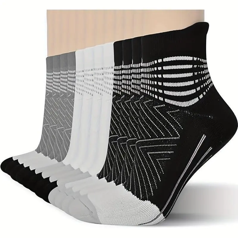 Black (2 Pairs) + White (2 Pairs) + Gray