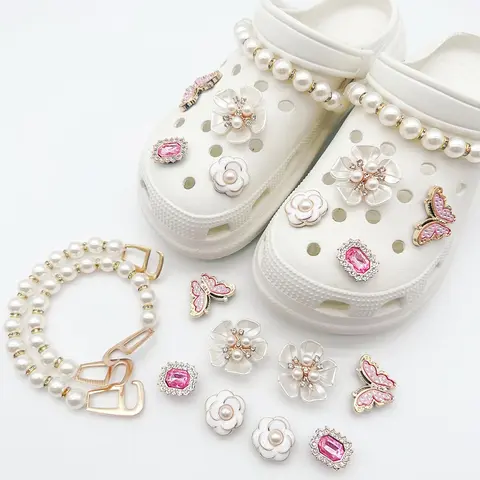 Rhinestone & Faux Pearl Decorated Shoes Decorations,  Fashionable Novelty Shoes Decorations for Clogs Design, Dazzling Glamour Trendy Holiday Shoe Accessories for Women & Girls