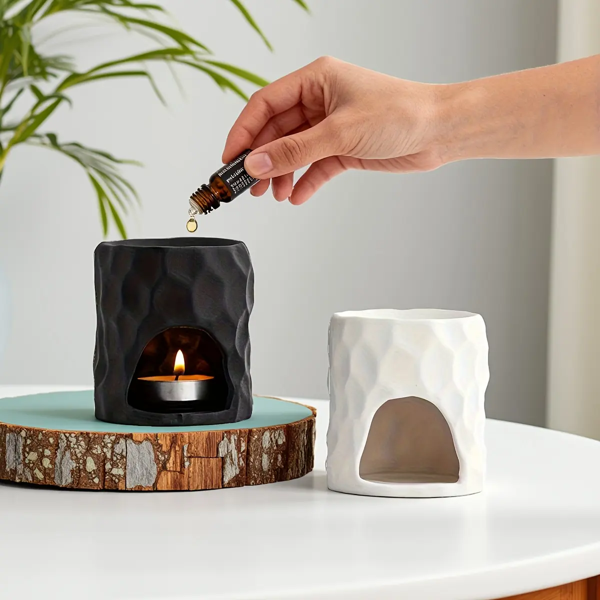 Ceramic Aroma Diffuser Warmer, Wax Melt Scented Essential Oil Burner with Tea Light, Wabi-Sabi Style Handmade Pottery, Black White Candle Holder for Home Decor, Gift for Relaxation, Aromatherapy Home Fragrances, Room Fragrance
