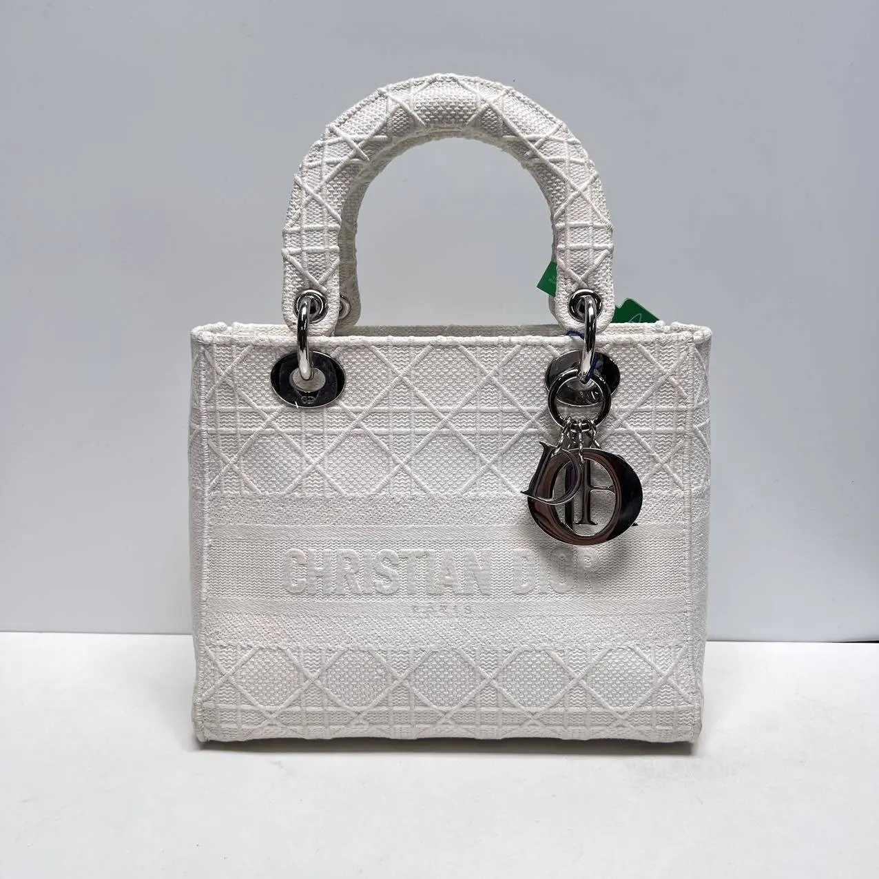 Pre-owned Dior Canvas Shoulder Bags LadyDior D Lite Medium Embroidered Cannage White