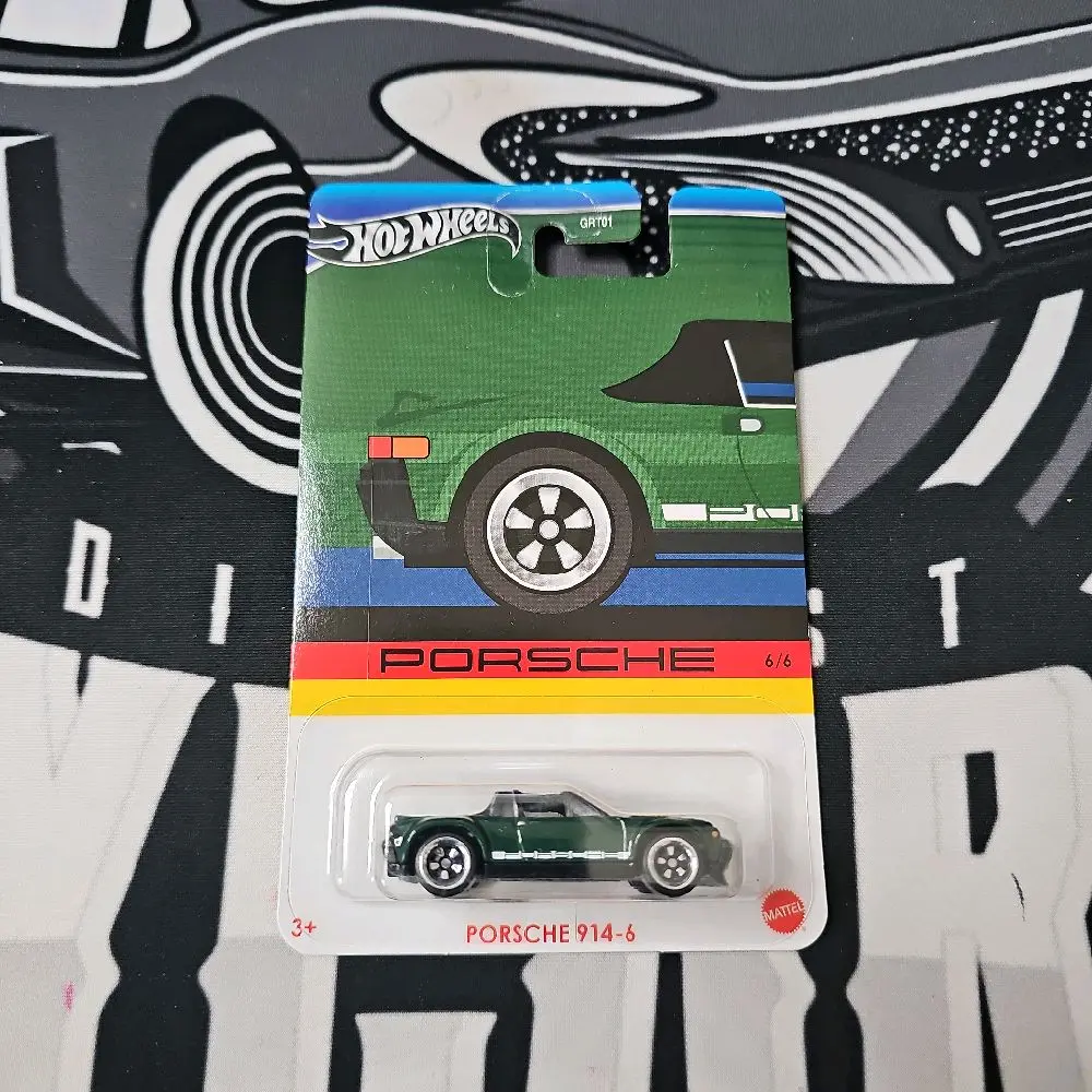 2023 Hot Wheels - Wally World Only - Porsche Chase Piece - Porsche 914-6