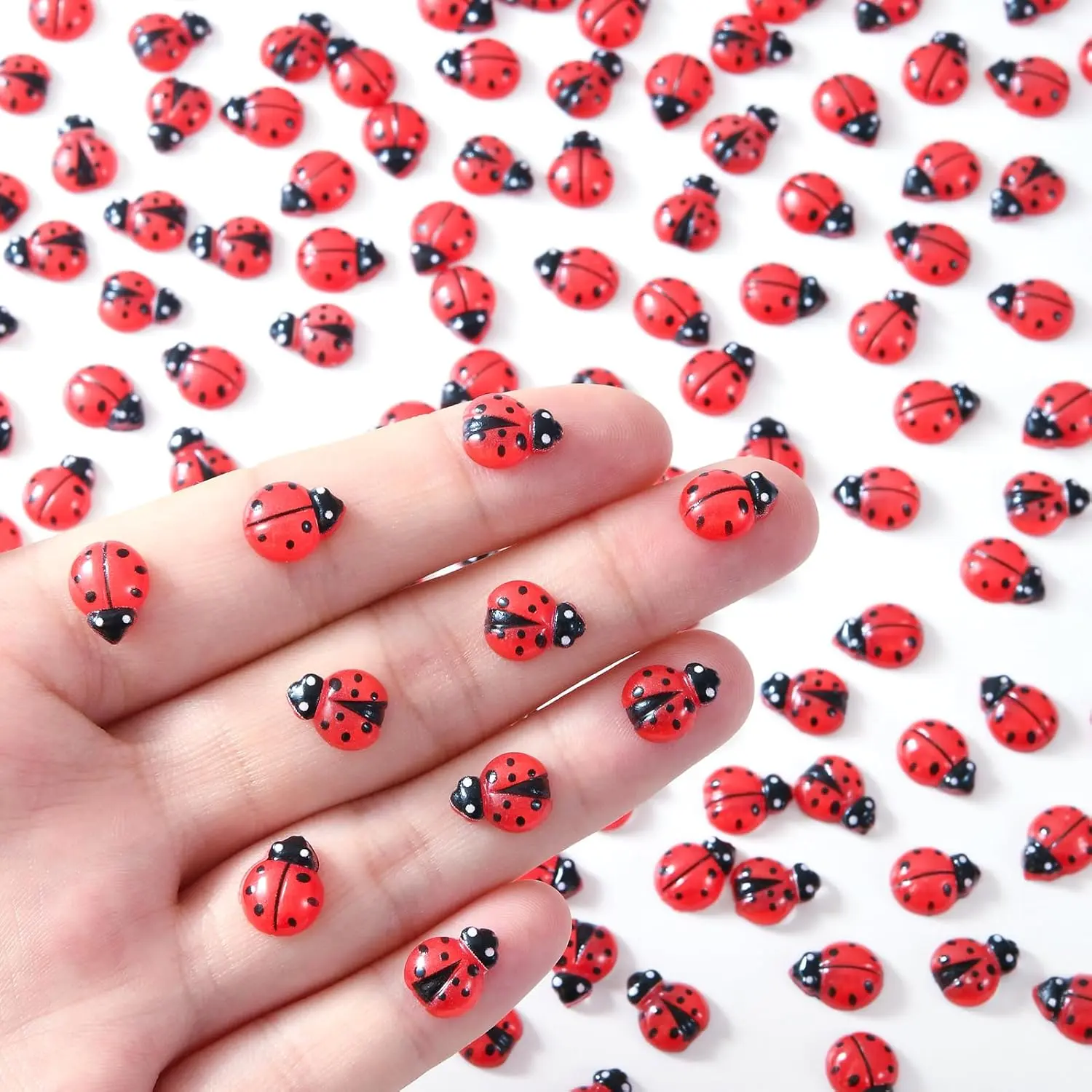400 Pcs Mini Ladybugs Resin Ladybug Decor for Fairy Garden Accessories Miniature Landscape Party Gift Decorative Arts Crafts