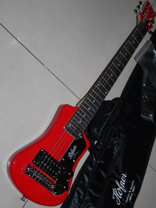 NEW Hofner HCT-SH-BK Shorty Contemporary Series Travel Electric Guitar, Red Finish