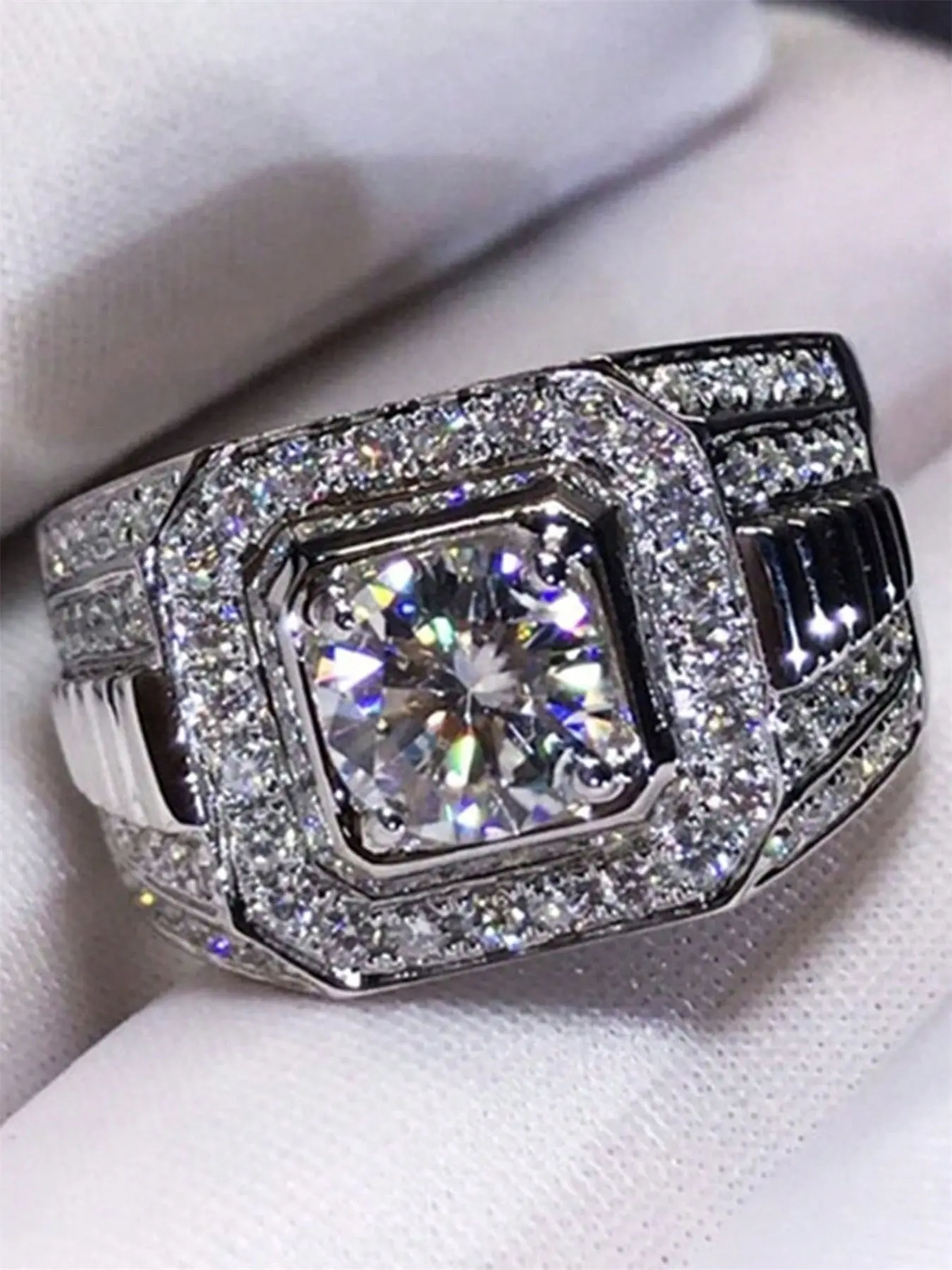 1 PC Glamorous Cubic Zirconia Prong Ring For Men Party Accessories Jewelry Gift Sparkling Rings