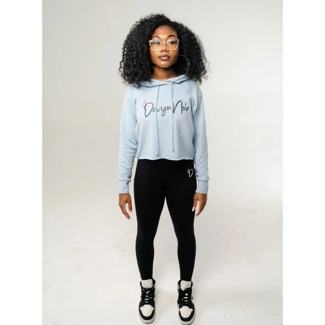 Relaxed Fit Courte Crop Hoodie with Cinched Cuffs Casual Womenswear Comfortable Cropped Pants Piece Style Day Overalls