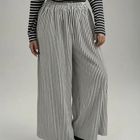 Plus Size Women's Striped Print Casual Streetwear Pants, Casual Chic Trousers, Casual Style, All Seasons Wear, Moderate Fabric Thickness, Woven Material, Fitted Design