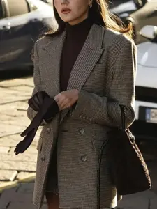 Women's Elegant British Style Suit Jacket, Double-Breasted Houndstooth Design, Loose Long Coat, Structured Collar, Plaid Print Blazer
