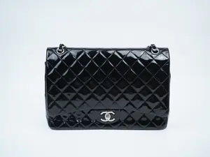 Pre-owned CHANEL patent Shoulder Bags Quilted Maxi Double Flap Black