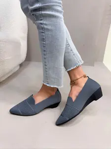 Women's Mesh Breathable Comfortable Loafers, Casual Flats, Casual Pointed Toe Slip on Walking Shoes for Daily Wear, Lightweight Breathable Shoes for All Seasons, Girl