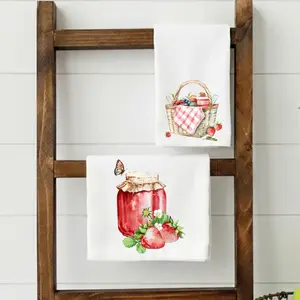 Kitchen Towel Set – Set of 2 Towels – Farmhouse Tea Towels – Strawberry Kitchen Decor – Housewarming Gift
