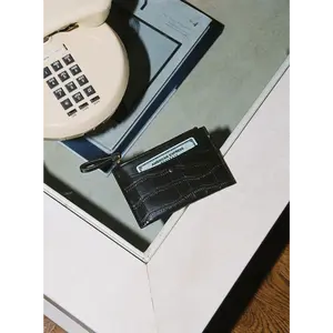 Keeping Track Wallet Black