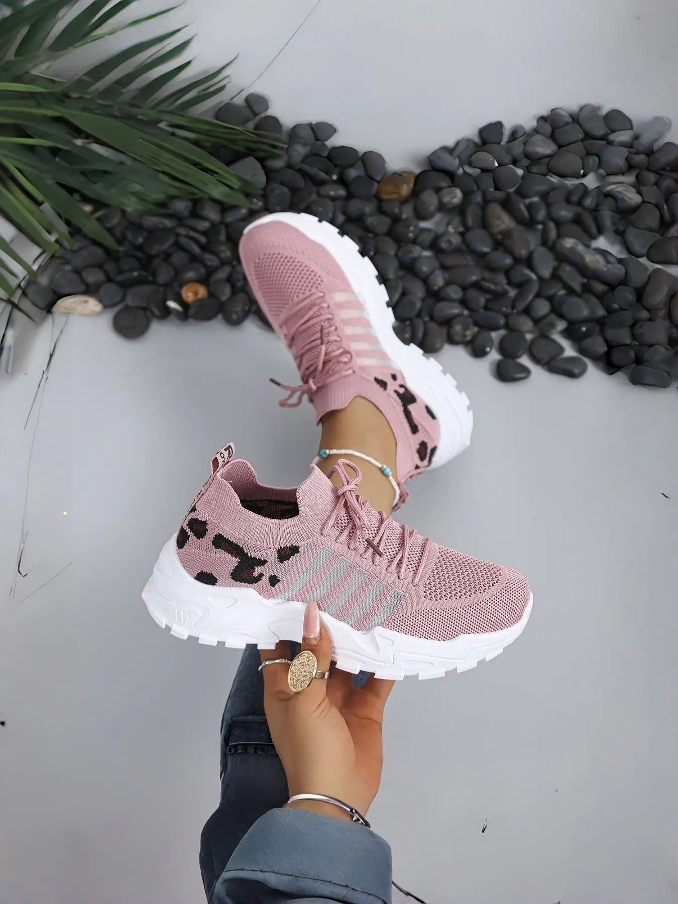 [Summer Sneakers] Comfortable Large size Women's white shoes | summer mesh lace sneakers, low-top running shoes, Casual Running Sneakers, Breathable Running Sneakers | travel and vacation leisure