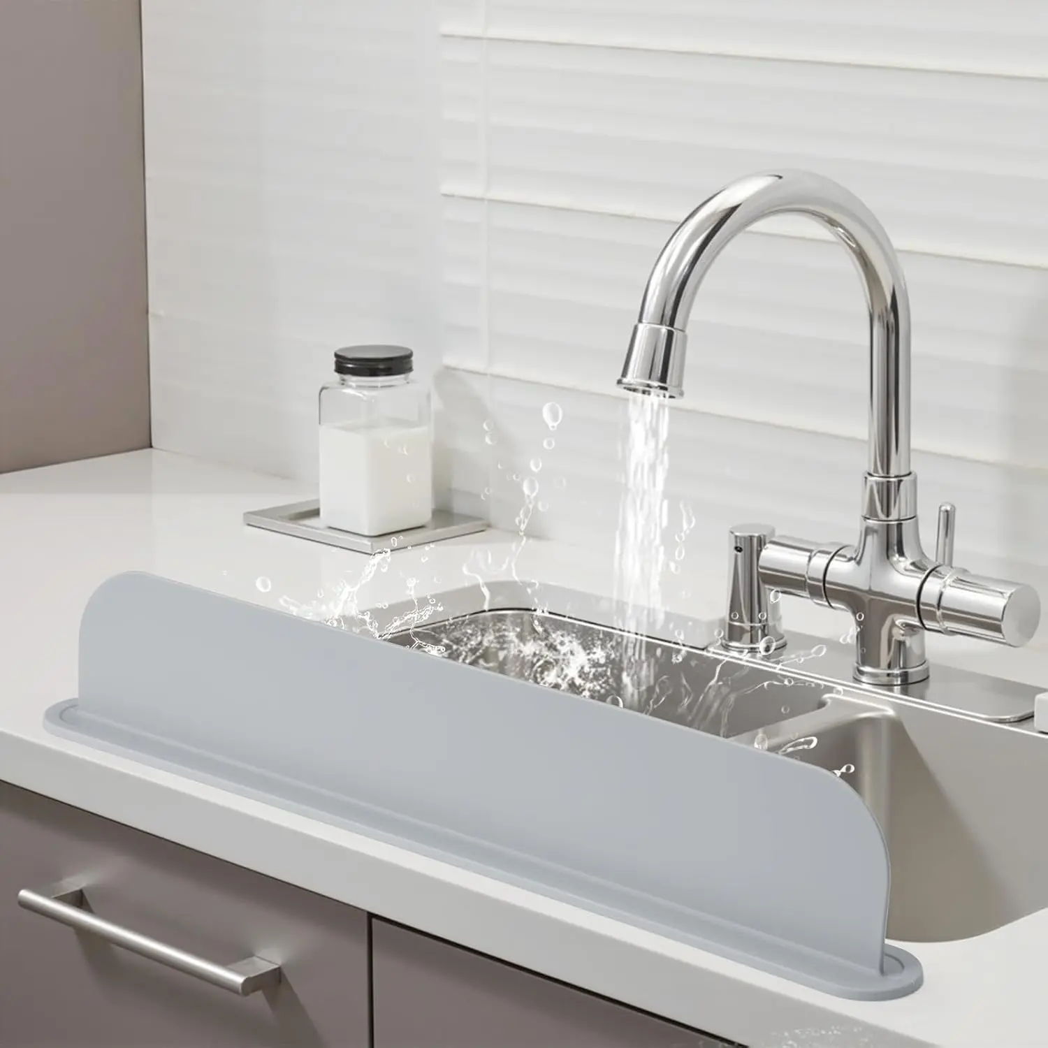 Silicone Sink Splash Guard, Splash Proof, Durable Silicone Material, Easy Install Design, Ideal for Kitchen & Bathroom Use, Water Splash Guard