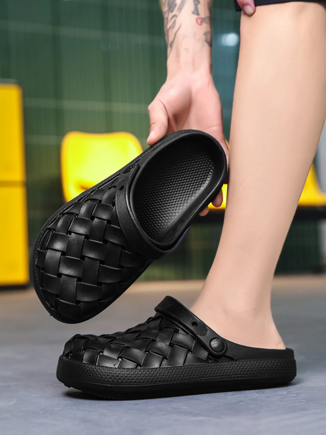 Unisex Black Woven Pattern One-Piece Sport Clogs, Quick-Dry Breathable EVA Upper, Anti-Slip Wear-Resistant Thick Sole, Fast Drainage, Ideal for Stream Trekking, Beach Walking, Daily Commuting, Footwear