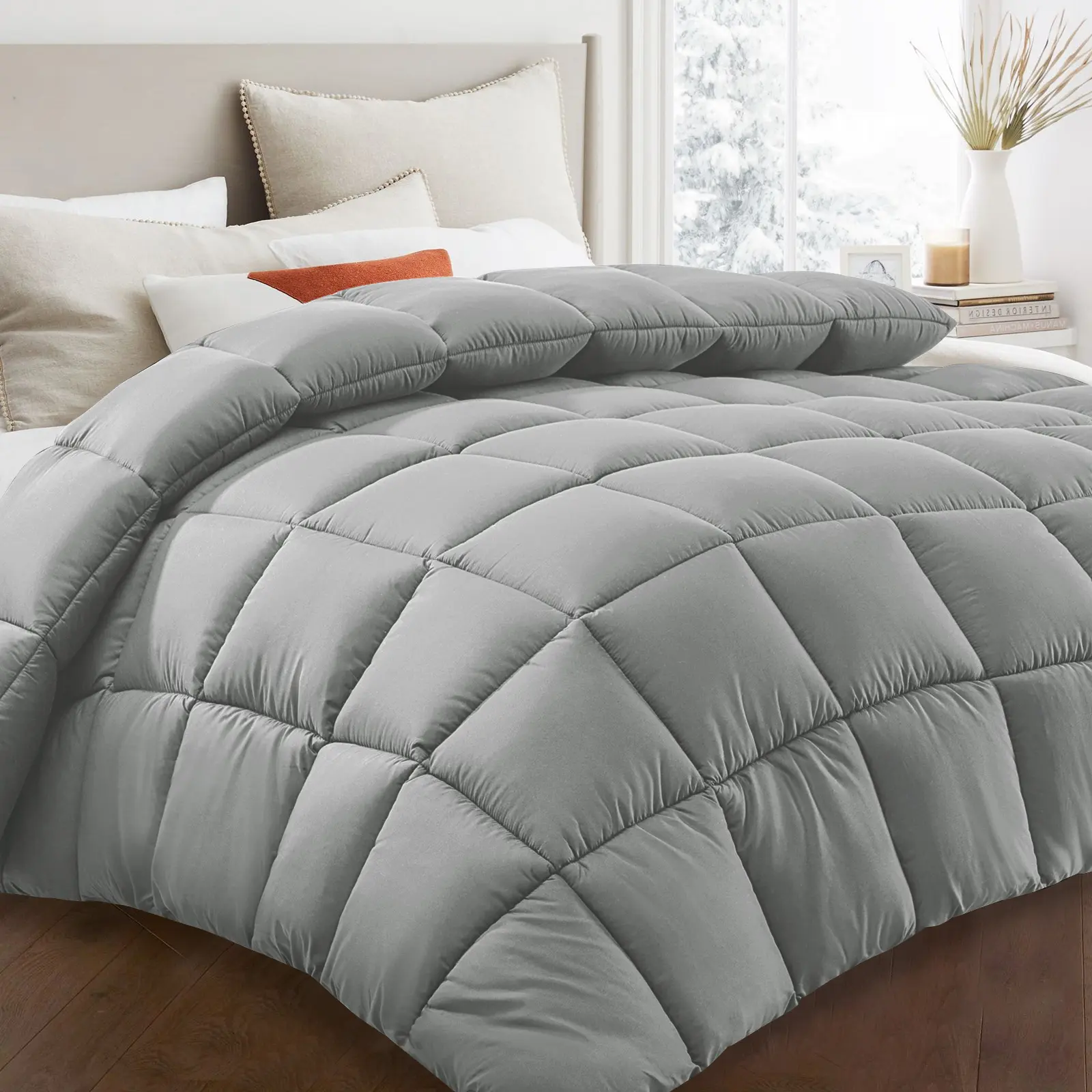 Light Grey - Square Checkered Quilt