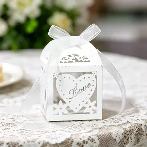 Romantic Heart Hollow Out Sugar Box, Wedding/valentine's Day/prom Gift, Multiple Colors Available, Elegant Candy Container