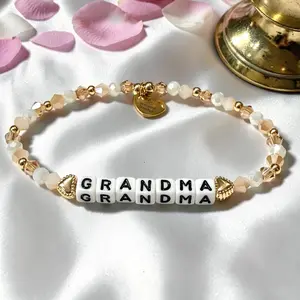Grandma Bracelet - Gold