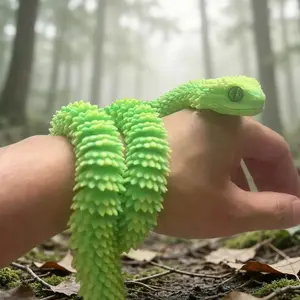 3D Printed Luminous Snake Toy, Full Body Joint Movable Simulation Animal Model Gift, Perfect for Halloween & Christmas Decorations
