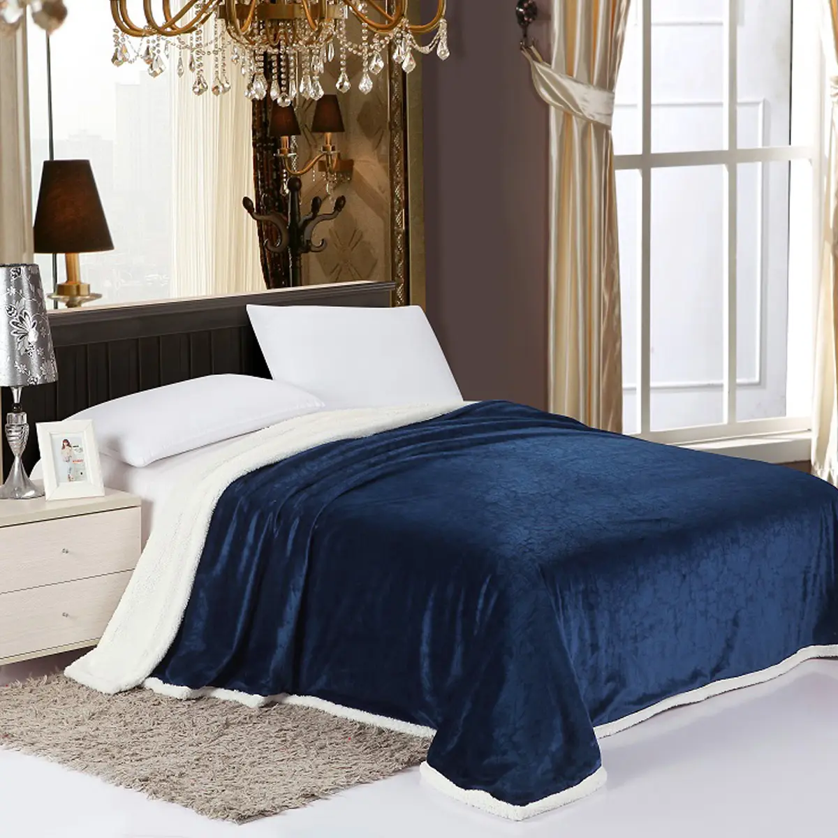 Lightweight Super Soft Cozy Sherpa Fleece Throw Blanket
