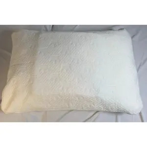 Sanctuary Sleep Integrated Crown Lift® Pillowcase